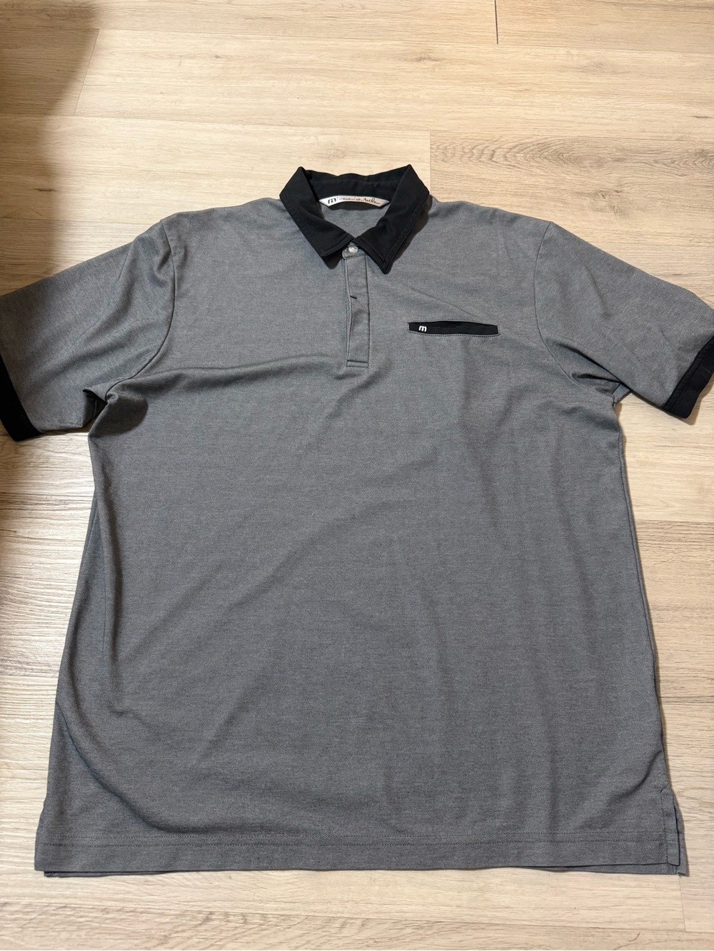 Travis Mathew Polo Shirt Mens L Gray Short Sleeve Golf Pure Performance Pocket